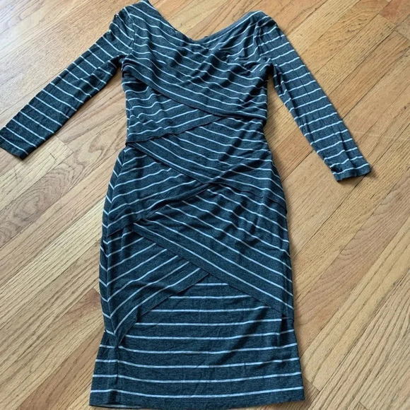 Vince Camuto Striped Bandage Bodycon Dress Petite - Picture 9 of 11